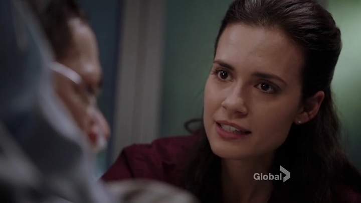 VampireDiariesWorld-dot-NL-ChigagoMed1x15-1657.jpg