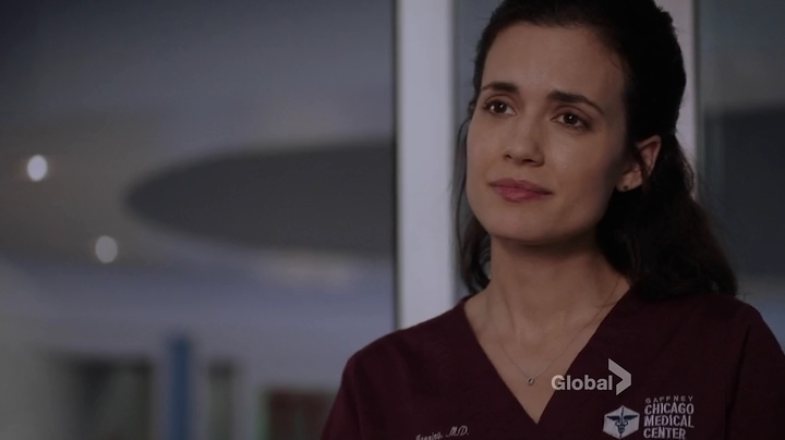 VampireDiariesWorld-dot-NL-ChigagoMed1x15-1891.jpg