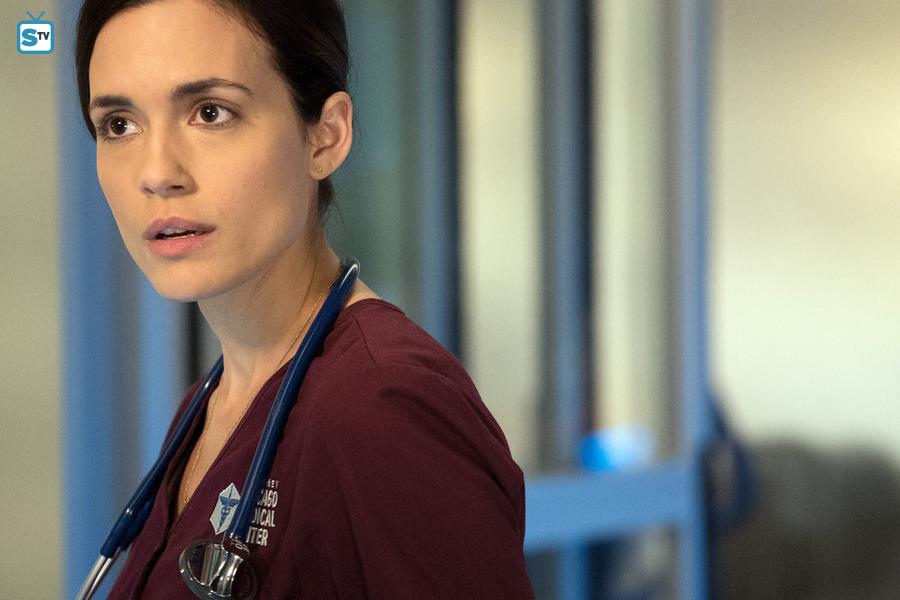 1x06-001.jpg