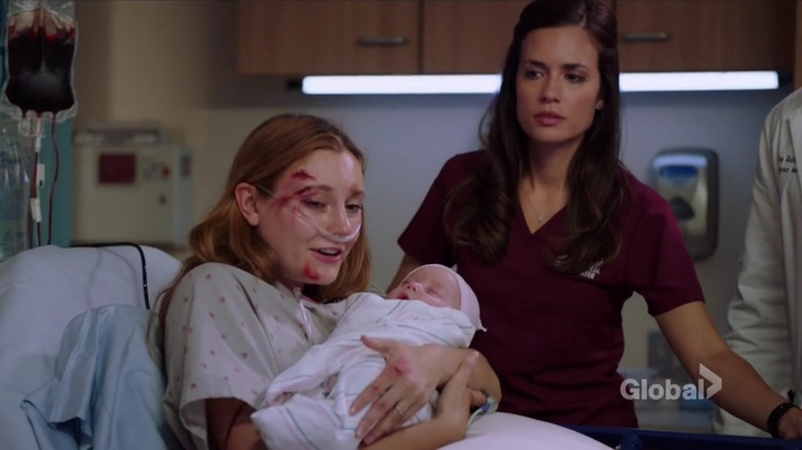 VampireDiariesWorld-dot-NL-ChigagoMed2x01-1901.jpg
