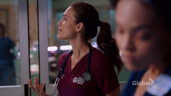 VampireDiariesWorld-dot-nl_ChigagoMed2x02-1966.jpg
