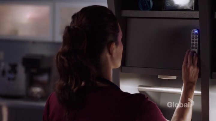 VampireDiariesWorld-dot-nl_ChigagoMed2x02-2252.jpg