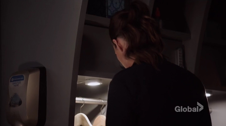 VampireDiariesWorld-dot-nl_ChigagoMed2x02-2272.jpg