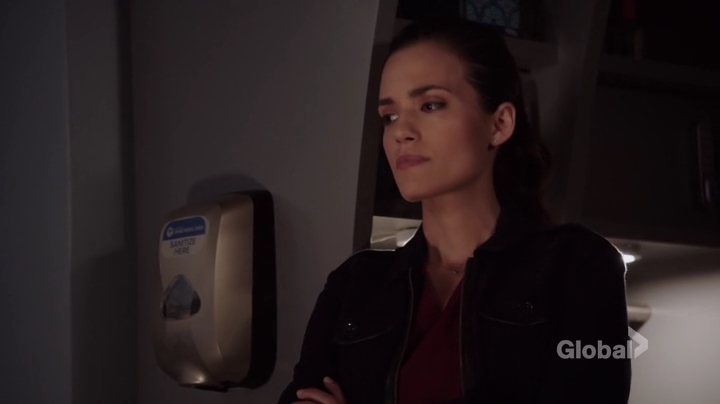 VampireDiariesWorld-dot-nl_ChigagoMed2x02-2297.jpg
