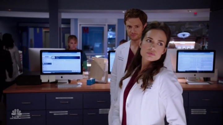 VampireDiariesWorld-dot-nl_ChigagoMed2x04-0563.jpg