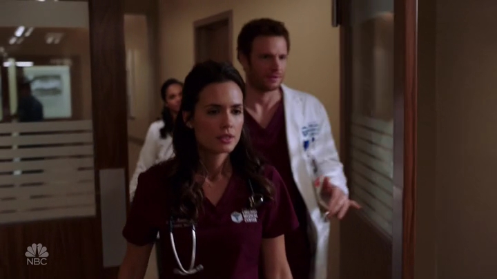 VampireDiariesWorld-dot-nl_ChigagoMed2x04-1987.jpg