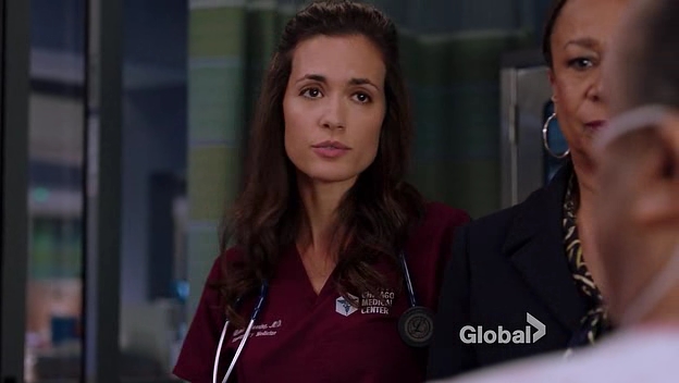VampireDiariesWorld-dot-nl_ChigagoMed2x07-0659.jpg