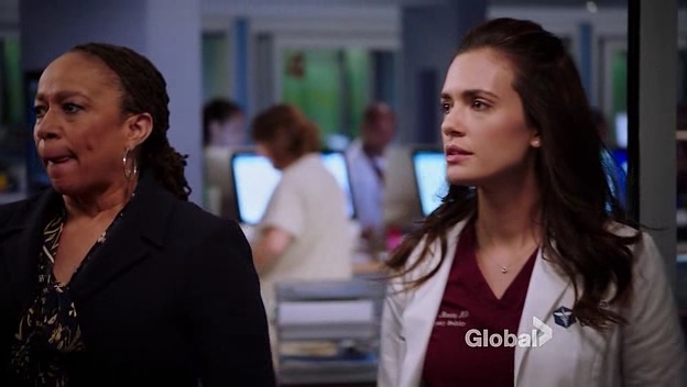 VampireDiariesWorld-dot-nl_ChigagoMed2x07-1562.jpg