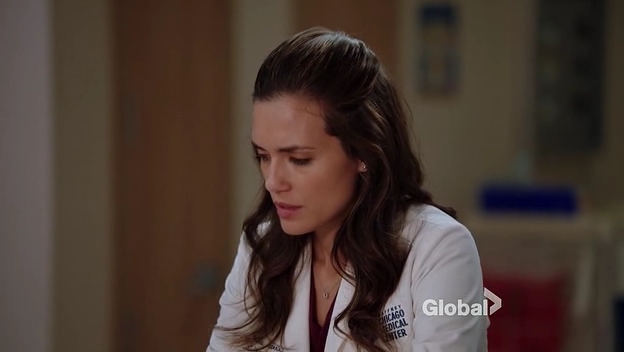 VampireDiariesWorld-dot-nl_ChigagoMed2x07-1859.jpg