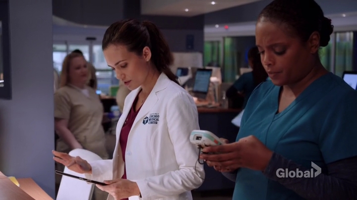 VampireDiariesWorld-dot-nl_ChigagoMed2x08-0438.jpg VampireDiariesWorld-dot-nl_ChigagoMed2x08-0438.jpg