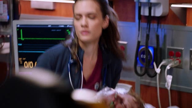 VampireDiariesWorld-nl_ChigagoMed2x09-0631.jpg