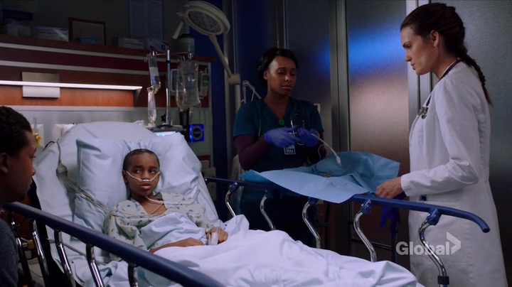 VampireDiariesWorld-nl_ChigagoMed2x13-1727.jpg