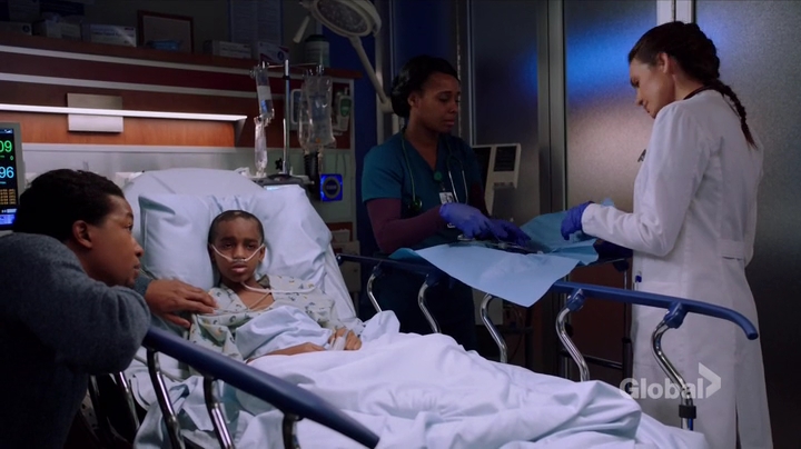 VampireDiariesWorld-nl_ChigagoMed2x13-1737.jpg