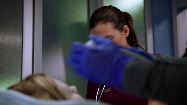 VampireDiariesWorld-dot-NL_ChigagoMed2x16-0126.jpg