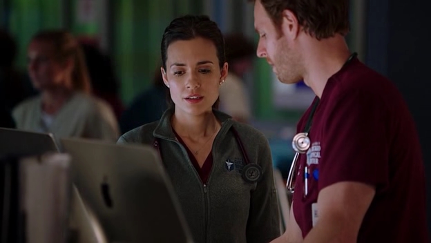 VampireDiariesWorld-dot-NL_ChigagoMed2x21-0748.jpg