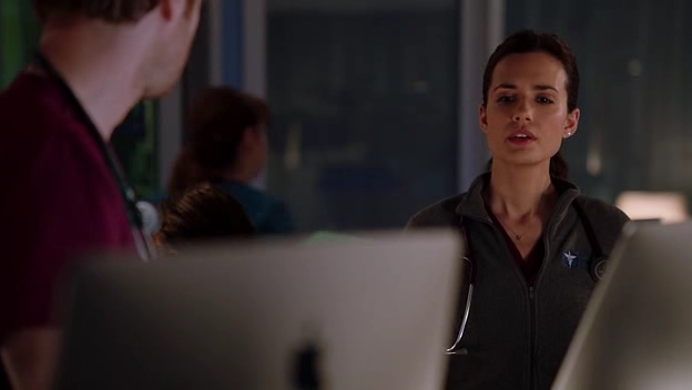 VampireDiariesWorld-dot-NL_ChigagoMed2x21-0780.jpg