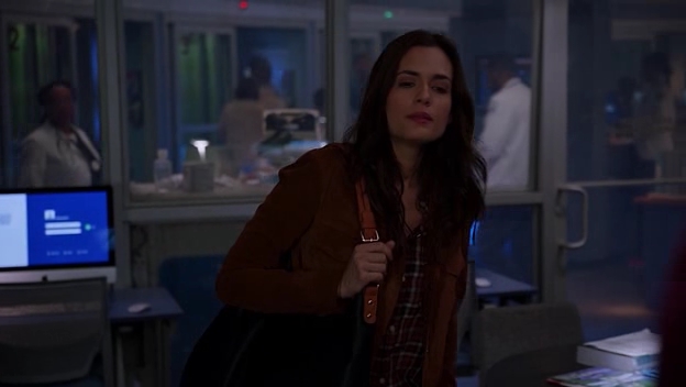 VampireDiariesWorld-dot-NL_ChigagoMed2x21-2229.jpg