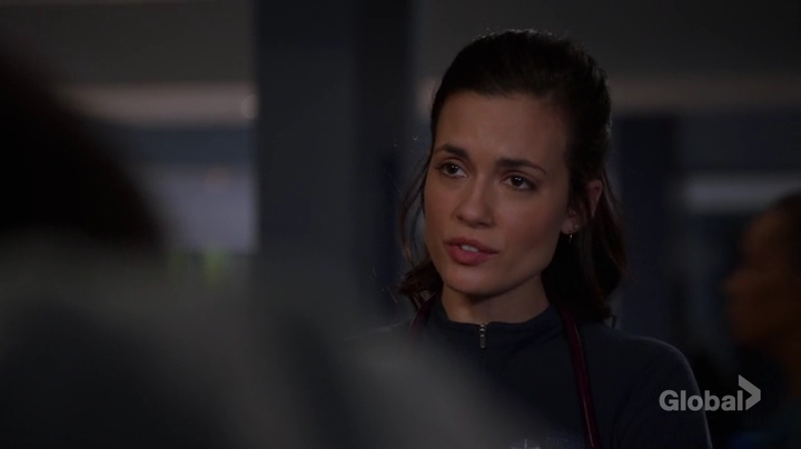 VampireDiariesWorld-dot-nl_ChigagoMed3x14-0419.jpg