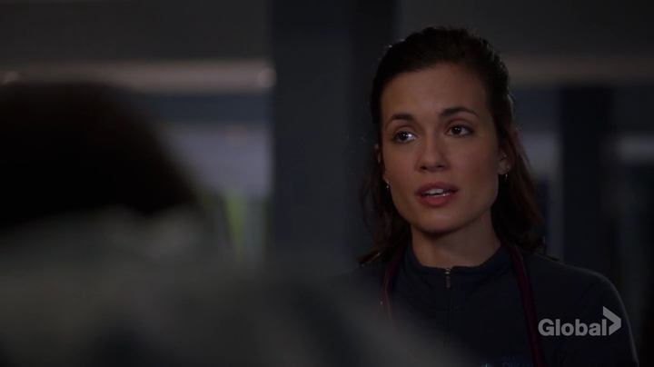 VampireDiariesWorld-dot-nl_ChigagoMed3x14-0452.jpg