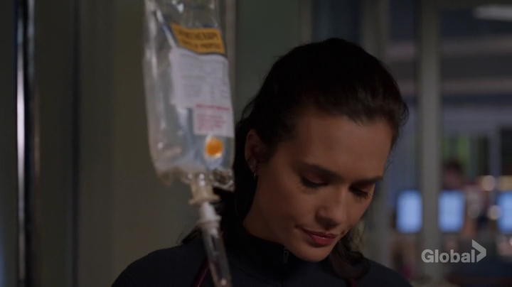 VampireDiariesWorld-dot-nl_ChigagoMed3x14-0678.jpg