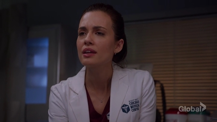 VampireDiariesWorld-dot-nl_ChigagoMed3x16-0540.jpg
