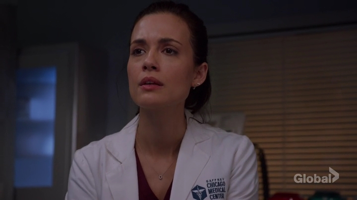 VampireDiariesWorld-dot-nl_ChigagoMed3x16-0550.jpg