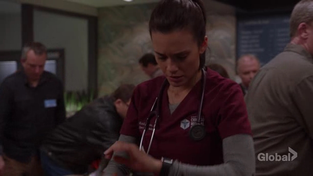 VampireDiariesWorld-dot-nl_ChigagoMed3x18-2279.jpg VampireDiariesWorld-dot-nl_ChigagoMed3x18-2279.jpg