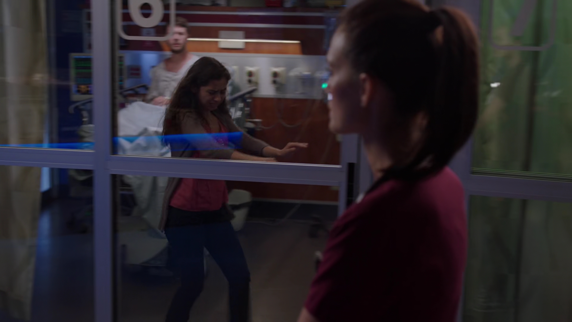 VampireDiariesWorld-dot-nl_ChigagoMed4x01-0826.jpg VampireDiariesWorld-dot-nl_ChigagoMed4x01-0826.jpg