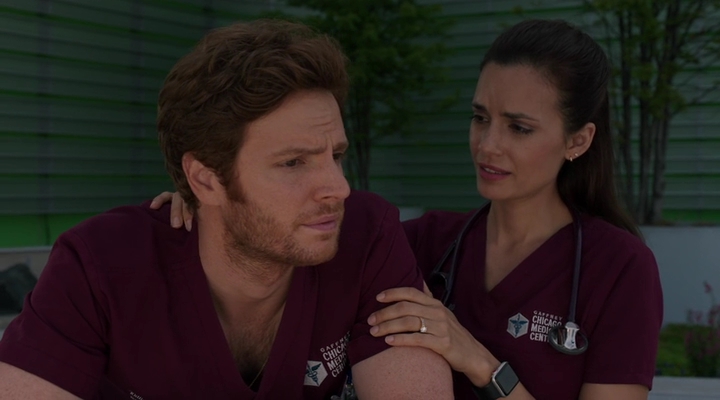 VampireDiariesWorld-dot-nl_ChigagoMed4x02-1987.jpg