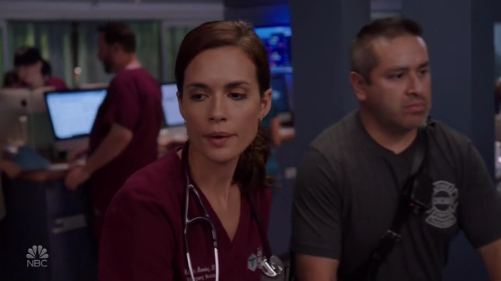 VampireDiariesWorld-dot-nl_ChigagoMed4x040100.jpg VampireDiariesWorld-dot-nl_ChigagoMed4x040100.jpg