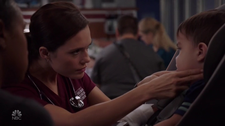 VampireDiariesWorld-dot-nl_ChigagoMed4x040106.jpg