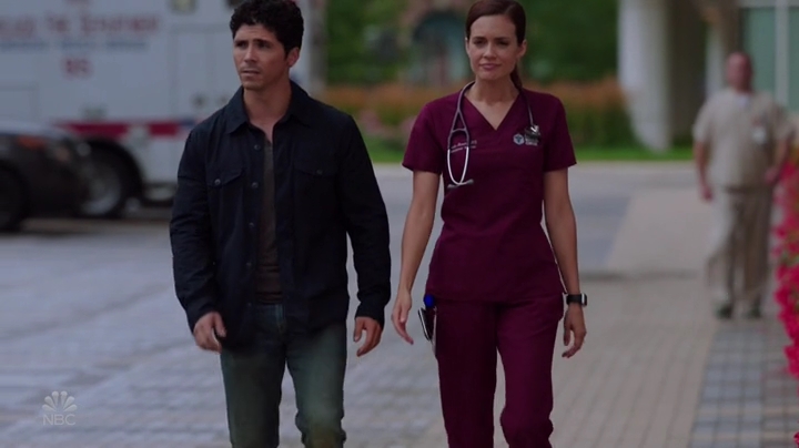 VampireDiariesWorld-dot-nl_ChigagoMed4x041996.jpg