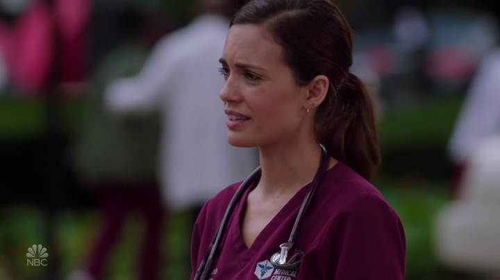 VampireDiariesWorld-dot-nl_ChigagoMed4x042009.jpg