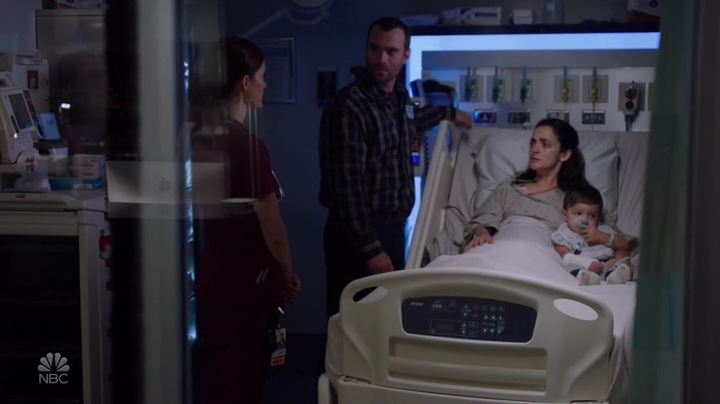VampireDiariesWorld-dot-nl_ChigagoMed4x042213.jpg