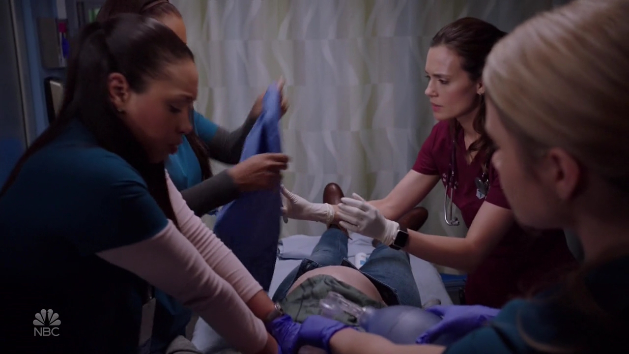 VampireDiariesWorld-dot-nl_ChigagoMed4x10-0549.jpg