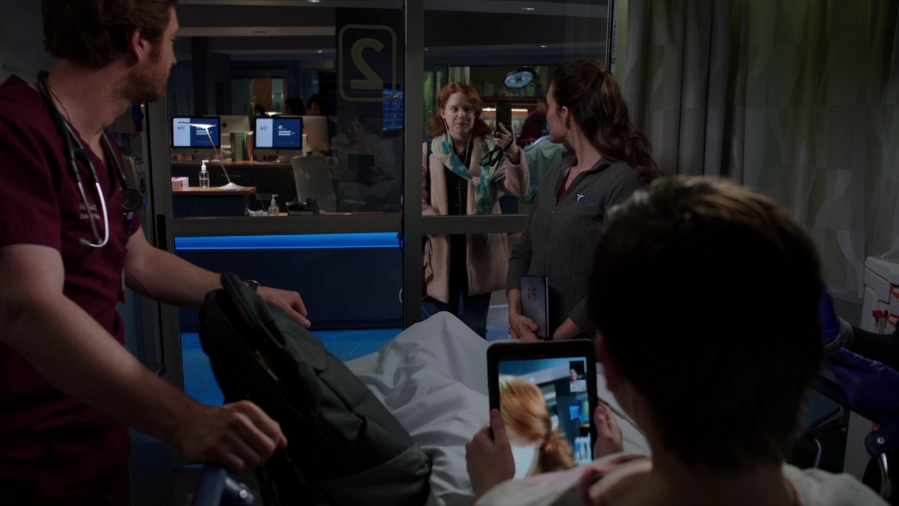 VampireDiariesWorld-dot-nl_ChigagoMed4x17-00143.jpg