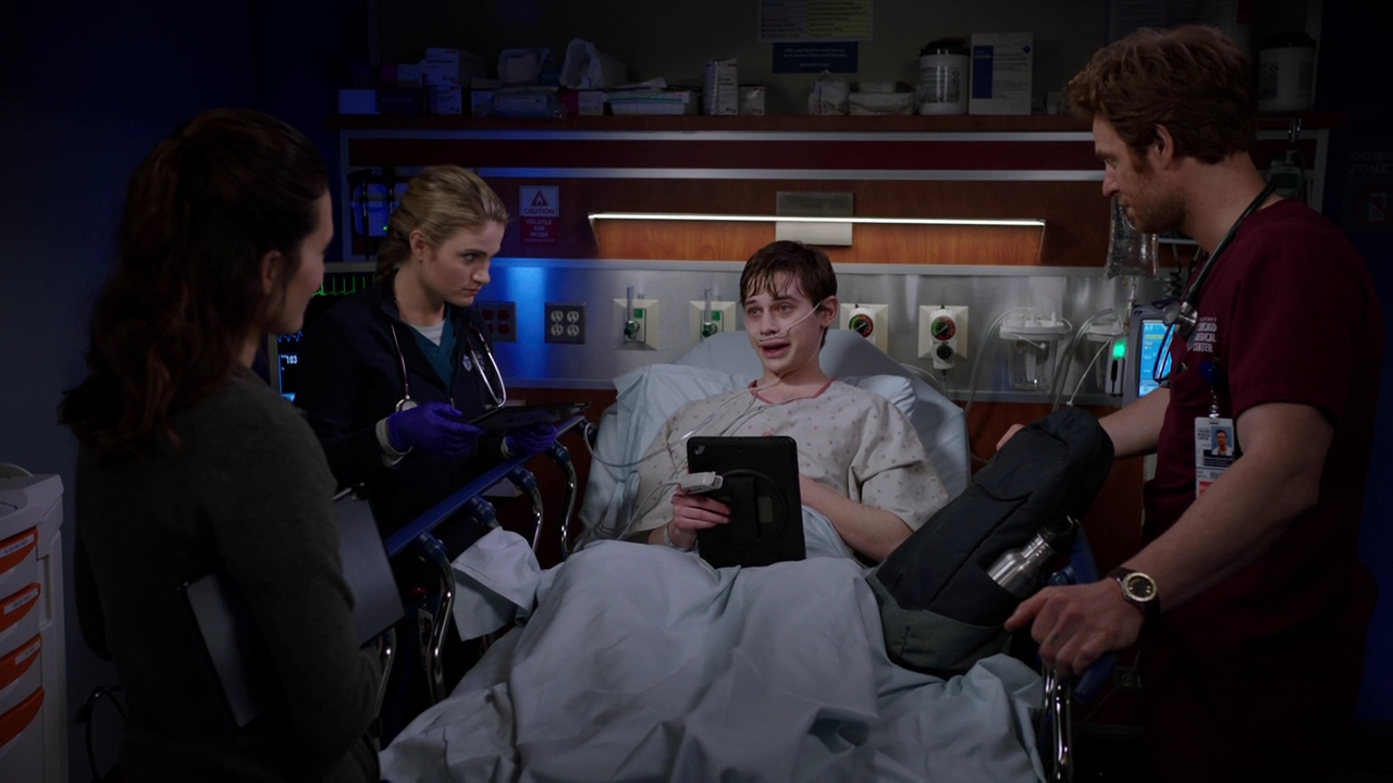 VampireDiariesWorld-dot-nl_ChigagoMed4x17-00174.jpg
