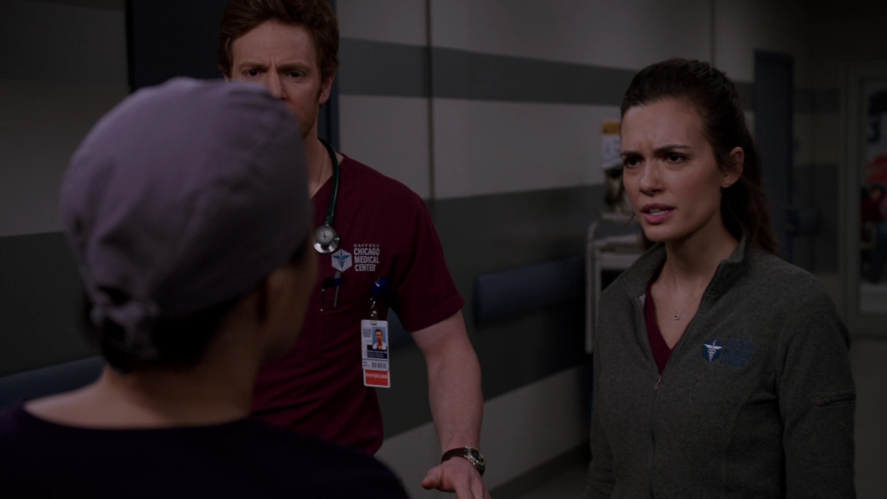 VampireDiariesWorld-dot-nl_ChigagoMed4x17-01330.jpg