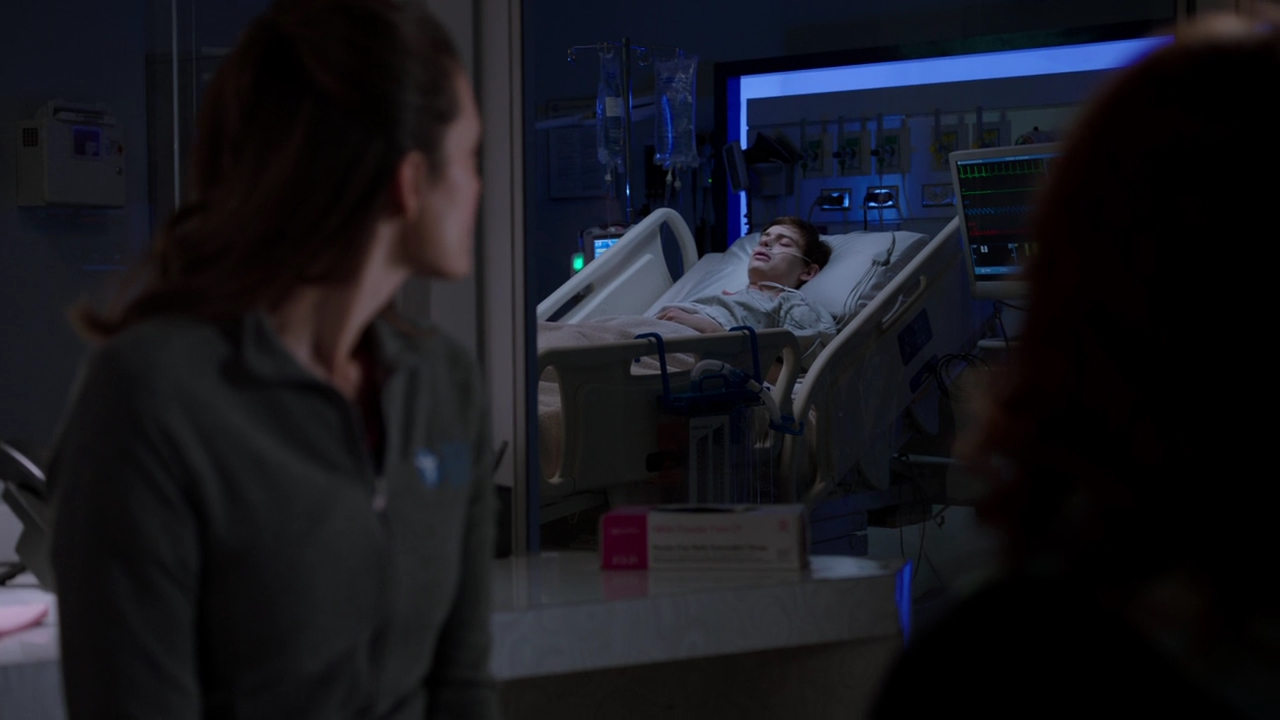 VampireDiariesWorld-dot-nl_ChigagoMed4x17-01794.jpg