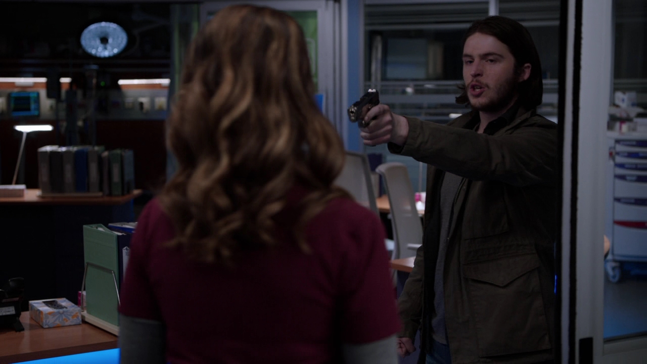 VampireDiariesWorld-dot-nl_ChigagoMed4x19-01660.jpg