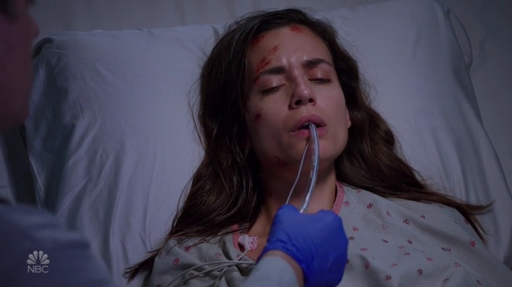 VampireDiariesWorld-dot-nl_ChigagoMed5x01-01572.jpg