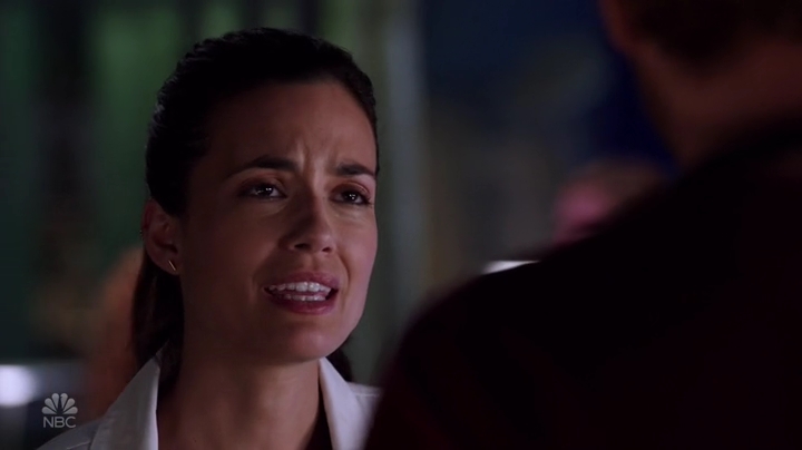 VampireDiariesWorld-dot-nl_ChigagoMed5x02-00705.jpg