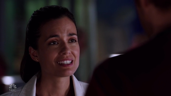 VampireDiariesWorld-dot-nl_ChigagoMed5x02-00715.jpg