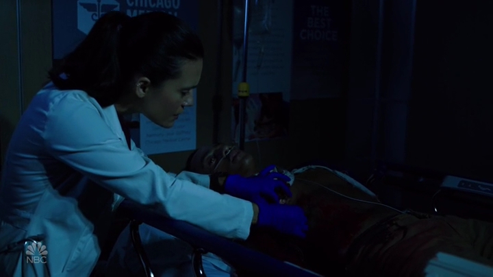 VampireDiariesWorld-dot-nl_ChigagoMed5x02-01084.jpg