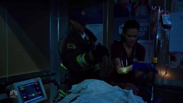 VampireDiariesWorld-dot-nl_ChigagoMed5x02-01732.jpg