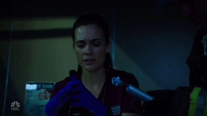 VampireDiariesWorld-dot-nl_ChigagoMed5x02-01740.jpg