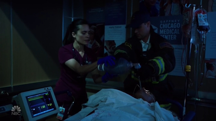 VampireDiariesWorld-dot-nl_ChigagoMed5x02-01768.jpg