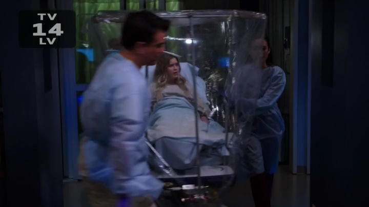 VampireDiariesWorld-dot-nl_ChigagoMed5x04-02151.jpg