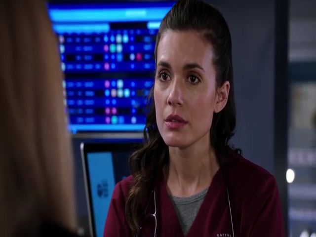 VampireDiariesWorld-dot-nl-ChigagoMed5x15-0249.jpg