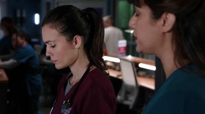 VampireDiariesWorld-dot-nl_ChigagoMed6x02-0311.jpg